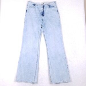 Fashion Nova Highwood Wide Leg Jeans Size 11 Light Wash
